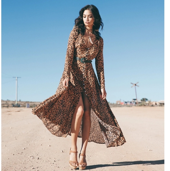 Spell and the Gypsy Saphari long sleeve button up dress - Picture 3 of 9